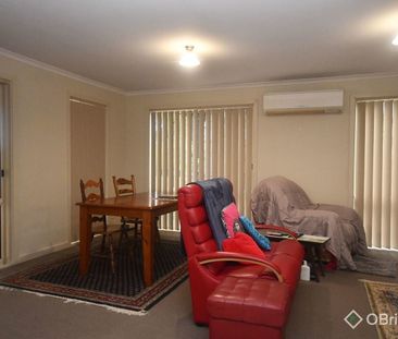 Quiet Location, Generous Family Home - Photo 2