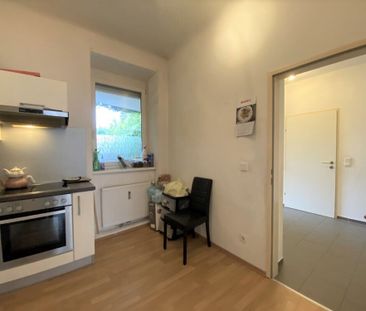 Provisionsfrei – Sehr gepflegte 2-Zimmer-Wohnung mit separater Küch... - Photo 4