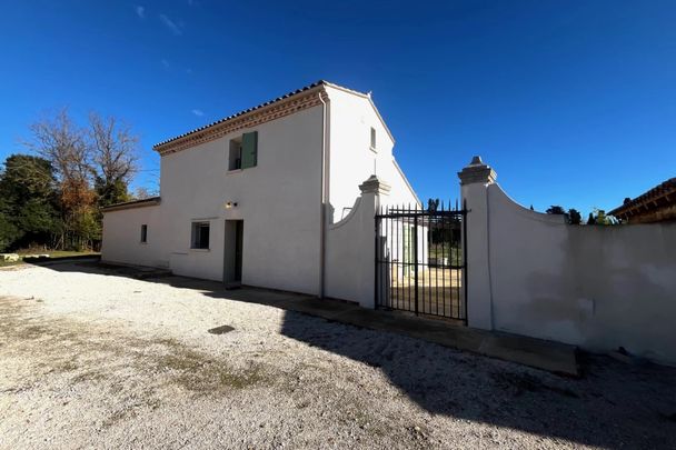 Luxueuse maison de 143 m² en pleine campagne camarguaise – À 20 min d'Arles - Photo 1