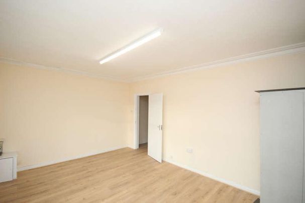 Ealing Road, Wembley, Middlesex, HA0 - Photo 1