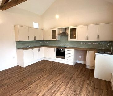 3 bedroom barn conversion to rent - Photo 5