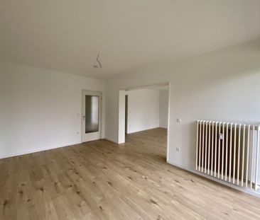 Bezugsfertige Wohnung mit Balkon in Delmenhorst-Deichhorst! - Photo 2
