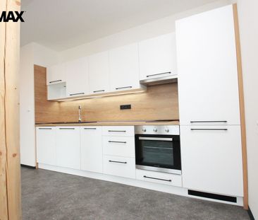 Pronájem bytu 2+kk v osobním vlastnictví 50 m², Kolín - Photo 2