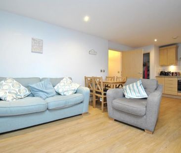 2 bedroom apartment to rent - Photo 5