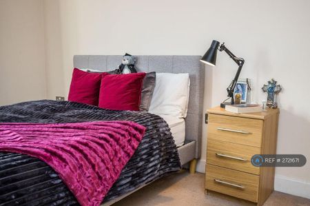 1 bedroom flat to rent - Photo 5