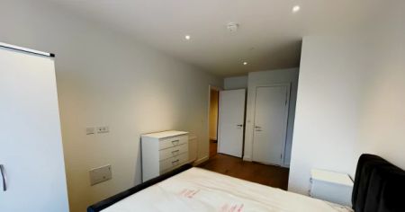 2 Bedroom 2 Bathroom - Photo 4