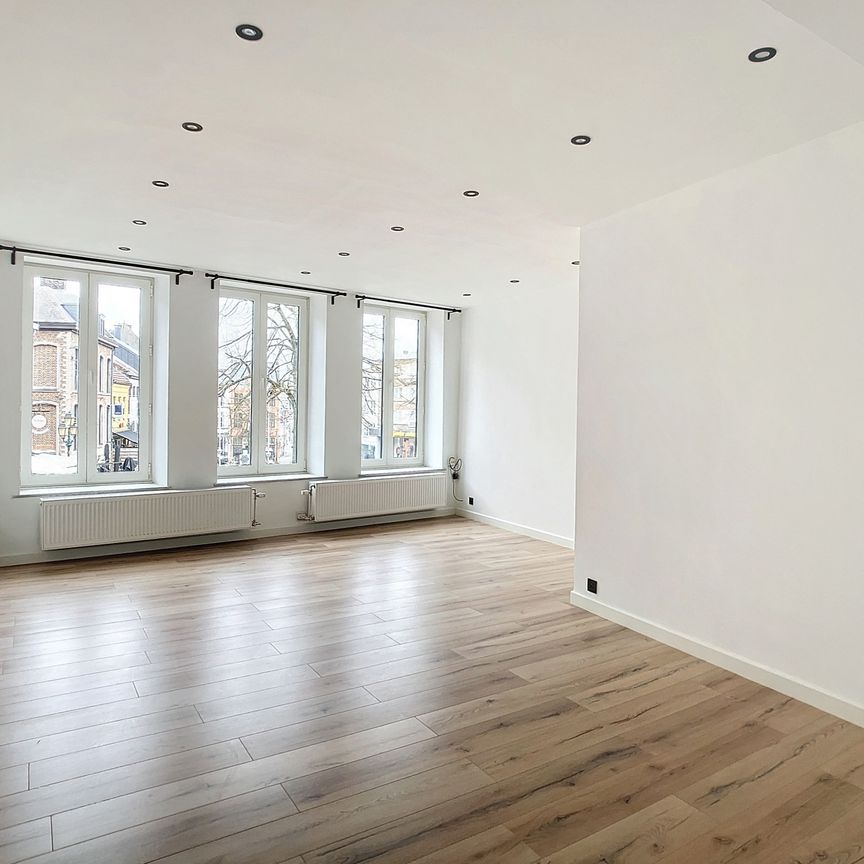 Ruime duplex met twee slaapkamers in het centrum van Tienen - Photo 1