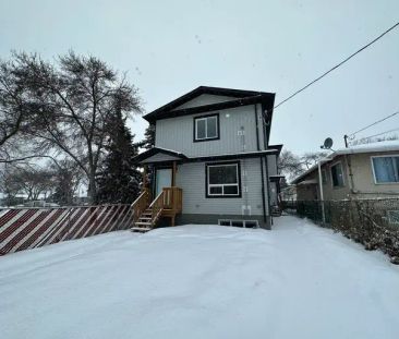 11903 93 Street NW - Main Floor | 11903 93 Street Northwest, Edmonton - Photo 1