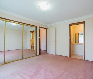 3 Gareth Cl, Mount Colah NSW 2079 - House For Rent | Domain - Photo 1