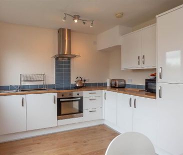 16 Winchester Road, Carryduff, Belfast, BT8 8QQ - Photo 4