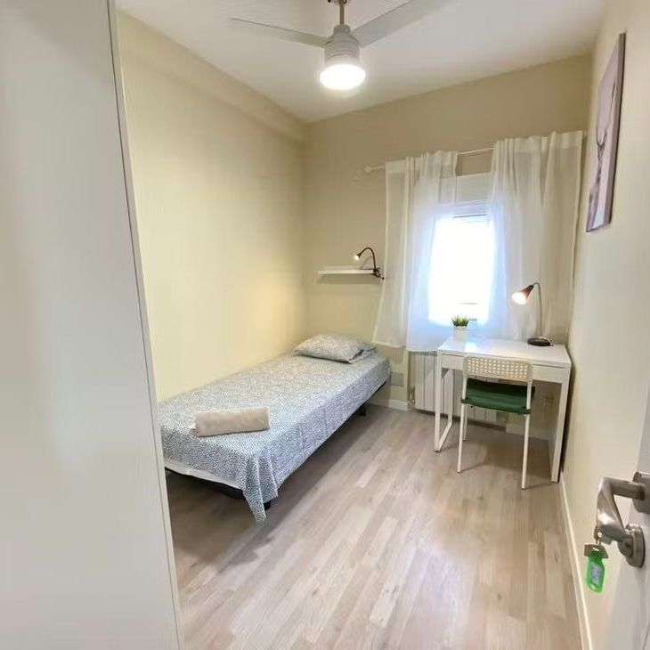 Calle de Caunedo, Madrid, Community of Madrid 28037 - Photo 1