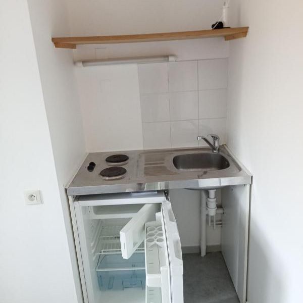 Appartement - T1 - BELLIGNAT - Photo 1