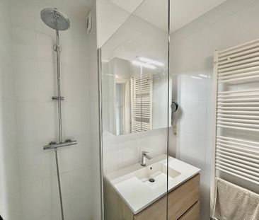 Gerenoveerd 2-slaapkamer appartement incl garage - Foto 4