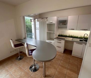 Location Appartement 3 pièces 61m² OZOIR LA FERRIERE 77330 - Photo 2