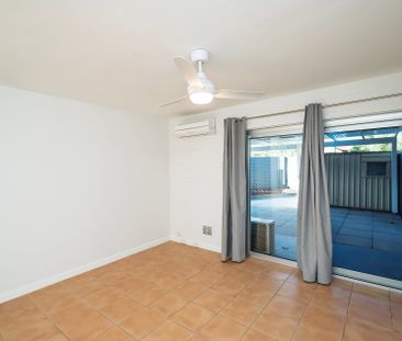 Fully Renovated with Large Courtyard - Photo 6