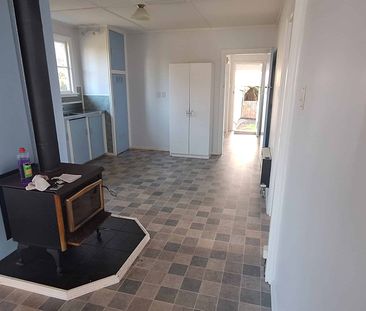 3 Bedroom Family Home - Photo 4