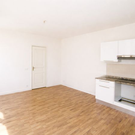 Location Appartement 2 pièces 35m² - Photo 3