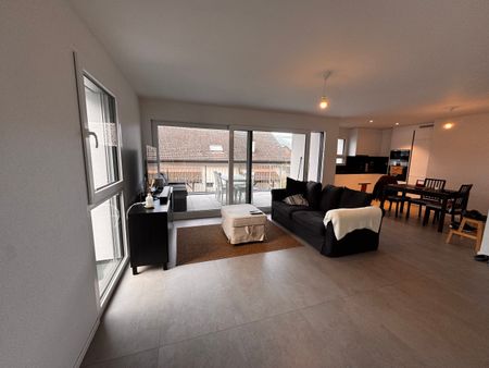 Portalban, for rent, 2.5 room apartment, 57 m2 with loggia - Photo 2