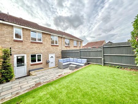 3 bedroom terraced house to rent - Photo 2