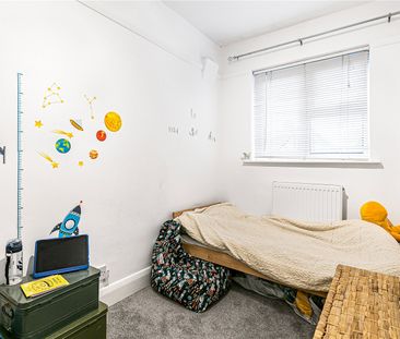 Lisbon Avenue, Twickenham, TW2 5HP - Photo 5