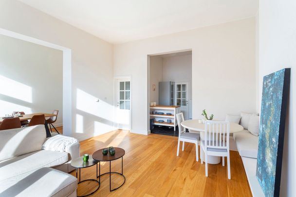 Licht en ruim bemeubeld appartement in hartje Zuid-Antwerpen - Photo 1