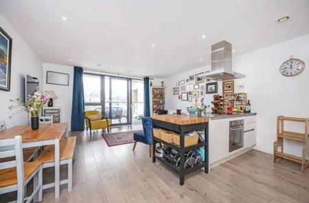 2 Bed Flat, Cornhill House, E3 - Photo 2