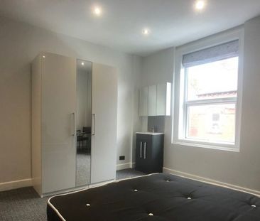 15 Granby Grove, Leeds, LS6 3BE - Photo 2