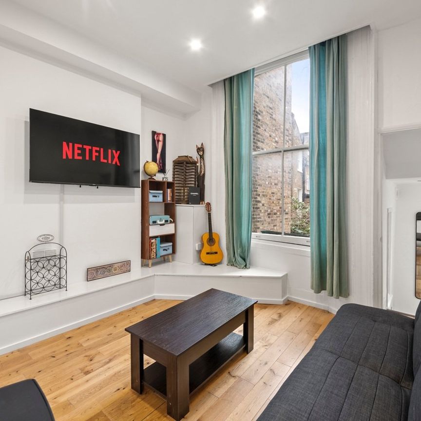 1 Bed Flat, Sutherland Avenue, W9 - Photo 1