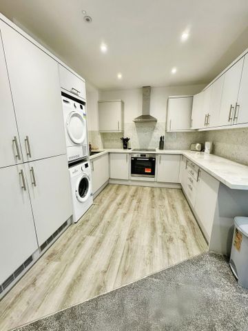 1 bedroom house of multiple occupation to rent - Photo 3