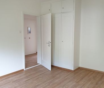 "Altbaudachwohnung an Top Lage" - Photo 1