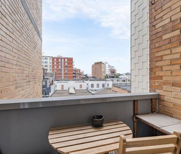 Appartement te huur in Liège voor € 795 met 1 slaapkamer - Photo 1