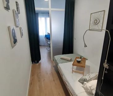 Calle de Canarias, Leganés, Community of Madrid 28913 - Photo 6