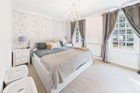 Ray Park Avenue, Maidenhead, Berkshire, SL6 - Photo 5