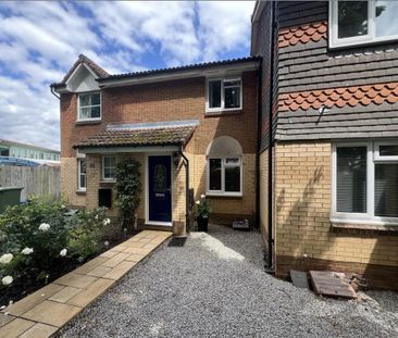 2 bedroom semi-detached house to rent - Photo 6