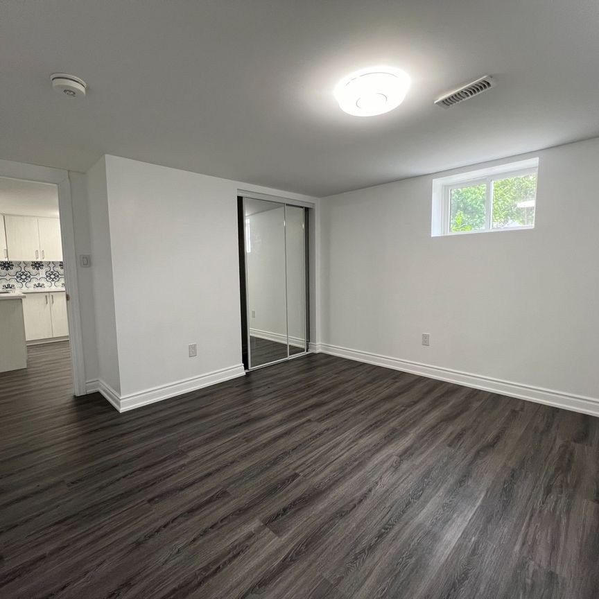 For Lease - 35 Vauxhall Drive Unit# Lower, Toronto, Ontario - Photo 1