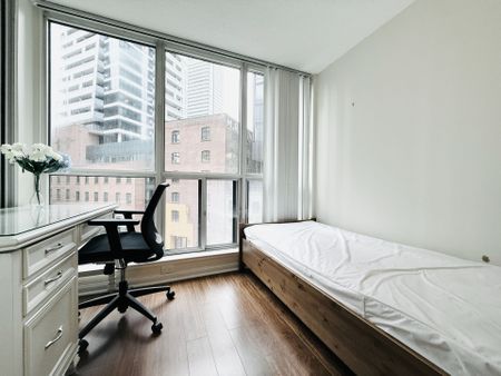 For Lease - 24 Wellesley Street Unit# 410, Toronto, Ontario - Photo 5