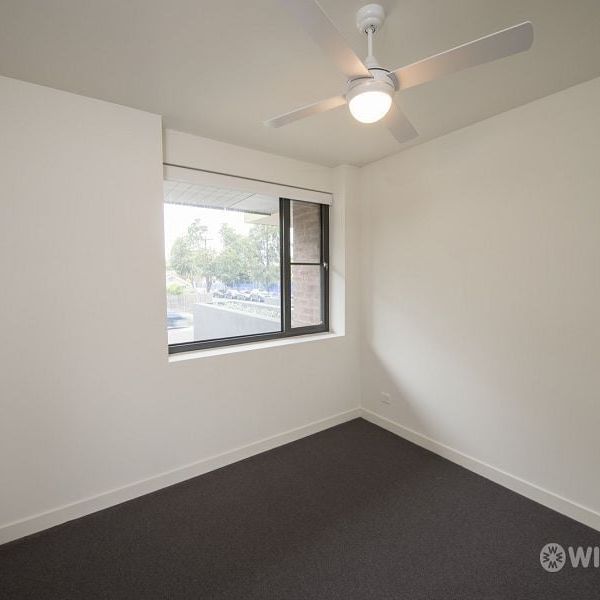 Gorgeous modern 2 bedroom apartment - Photo 1