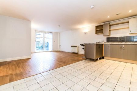 1 bedroom apartment to rent - Photo 3