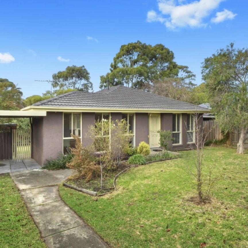 Family home in great location - Photo 1