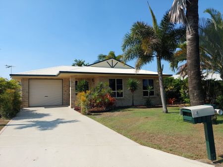 4 Michelle Court, Hay Point - Photo 4