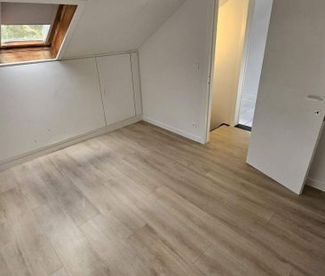 Appartement te huur in Hasselt voor € 750 met 1 slaapkamer - Photo 2