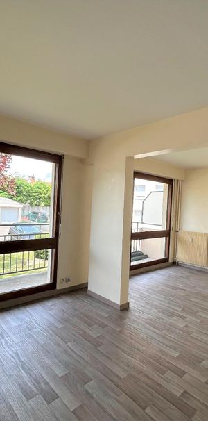 Location Appartement 1 pièce 40m² LIMOGES 87000 - Photo 1