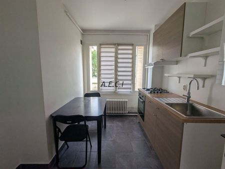 COURBEVOIE - Photo 5