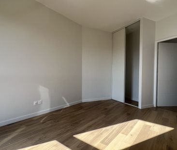 Location Appartement 2 pièces 49m² DARDILLY 69570 - Photo 3