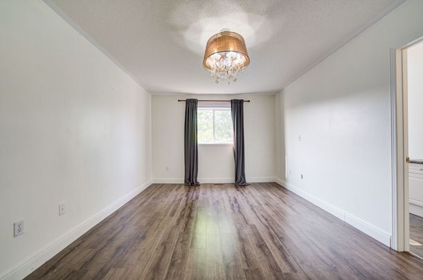 For Lease - 27 Macmillan Avenue, Whitby, Ontario - Photo 1