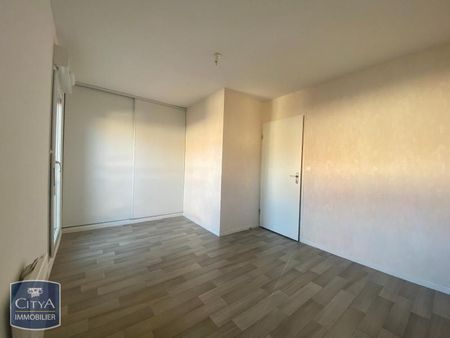 Location Maison 4 pièces 82m² BEAURAINS 62217 - Photo 2