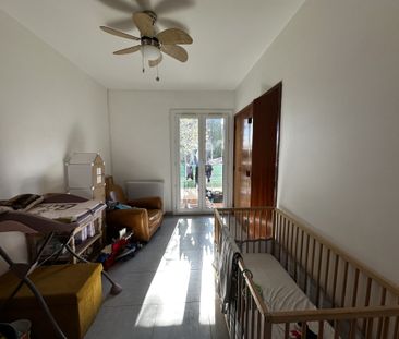 Location Appartement 4 pièces 79m² TOULON 83100 - Photo 6