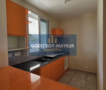 Location Appartement 3 pièces 85m² ST FRANCOIS 97118 - Photo 6