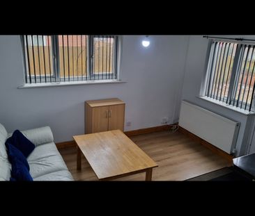 1 Bed Semi-Detached House, Smithdown Road, L7 - Photo 3