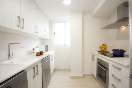 Carrer Calderón de la Barca, Valencia, Valencian Community 46010 - Photo 3